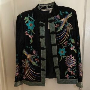 Elegant Black Blazer with Intricate Embroidery and Beading